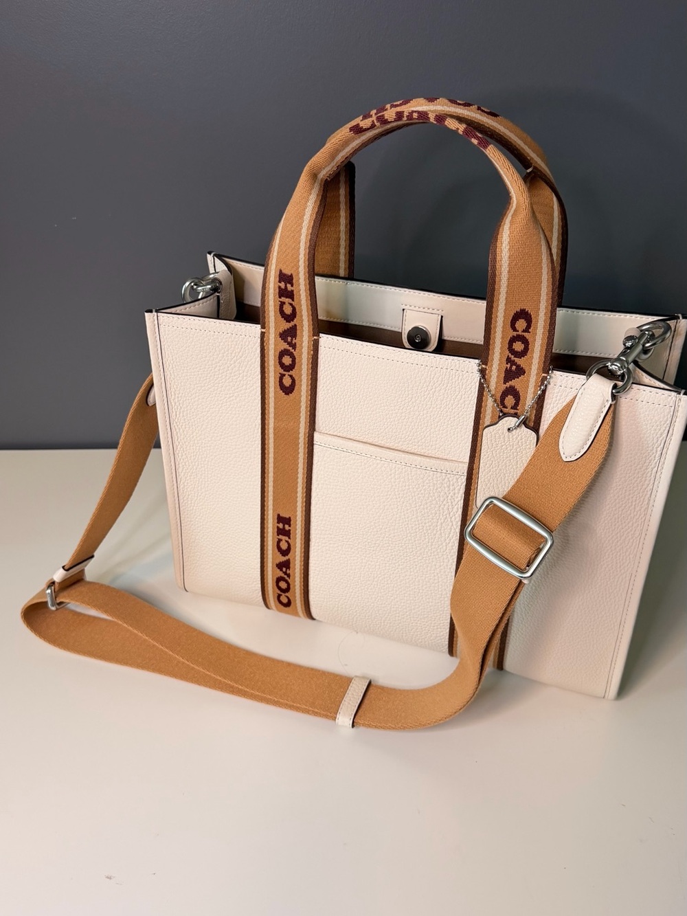 NWOT - COACH Pebbled Leather Tote Bag with Branded Strap - Picture 6 of 7